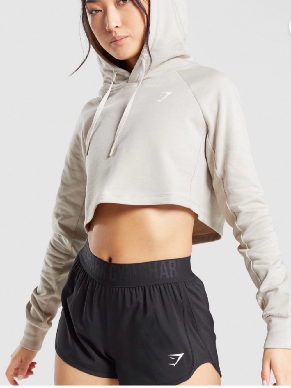 Gymshark Cropped Hoodie in Light Beige